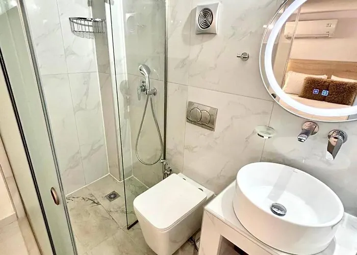 Evdokia Artheon Otel *